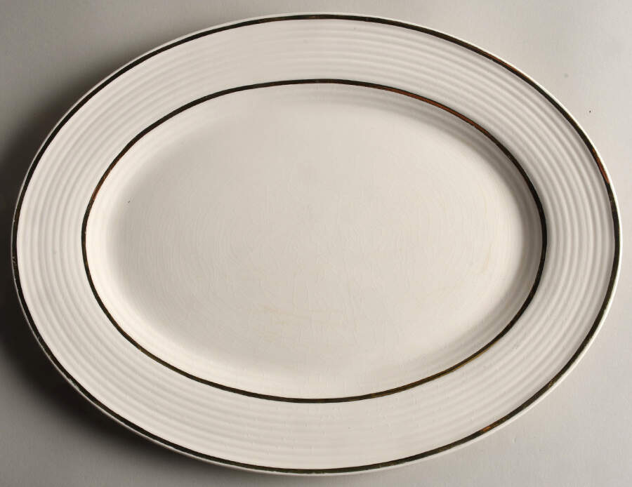 Hollywood 13" Oval Serving Platter by Limoges-American-1