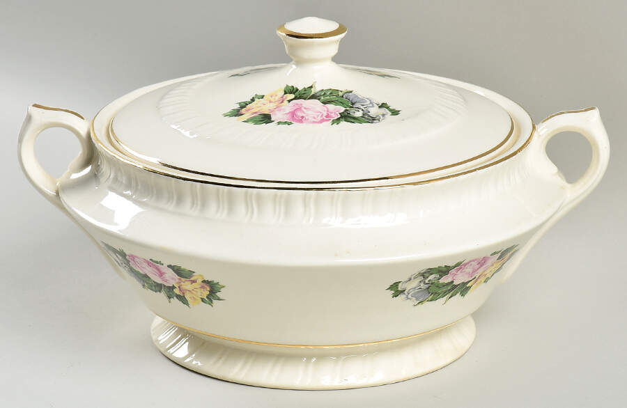 Janis Round Covered Vegetable by Limoges-American-1