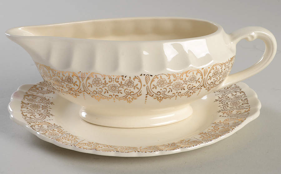 Le Fleur Rouge Gravy Boat & Underplate/Relish by Limoges-American-1