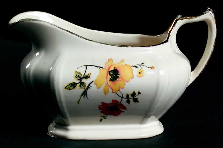 LIA4 Creamer by Limoges-American-1