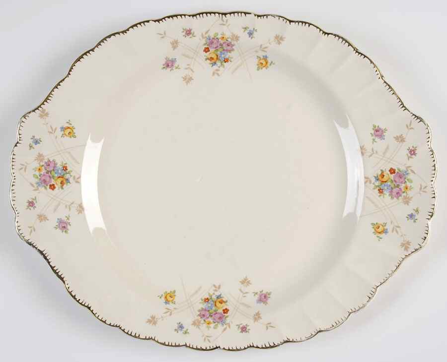 New Princess (Scalloped, Gold Trim) 15" Oval Serving Platter by Limoges-American-1
