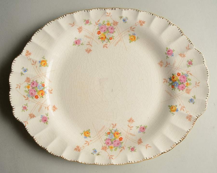 New Princess (Scalloped, Gold Trim) 11" Oval Serving Platter by Limoges-American-1