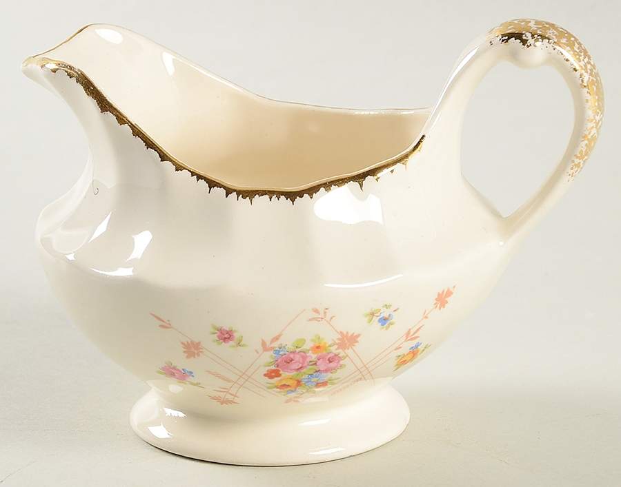 New Princess (Scalloped, Gold Trim) Creamer by Limoges-American-1