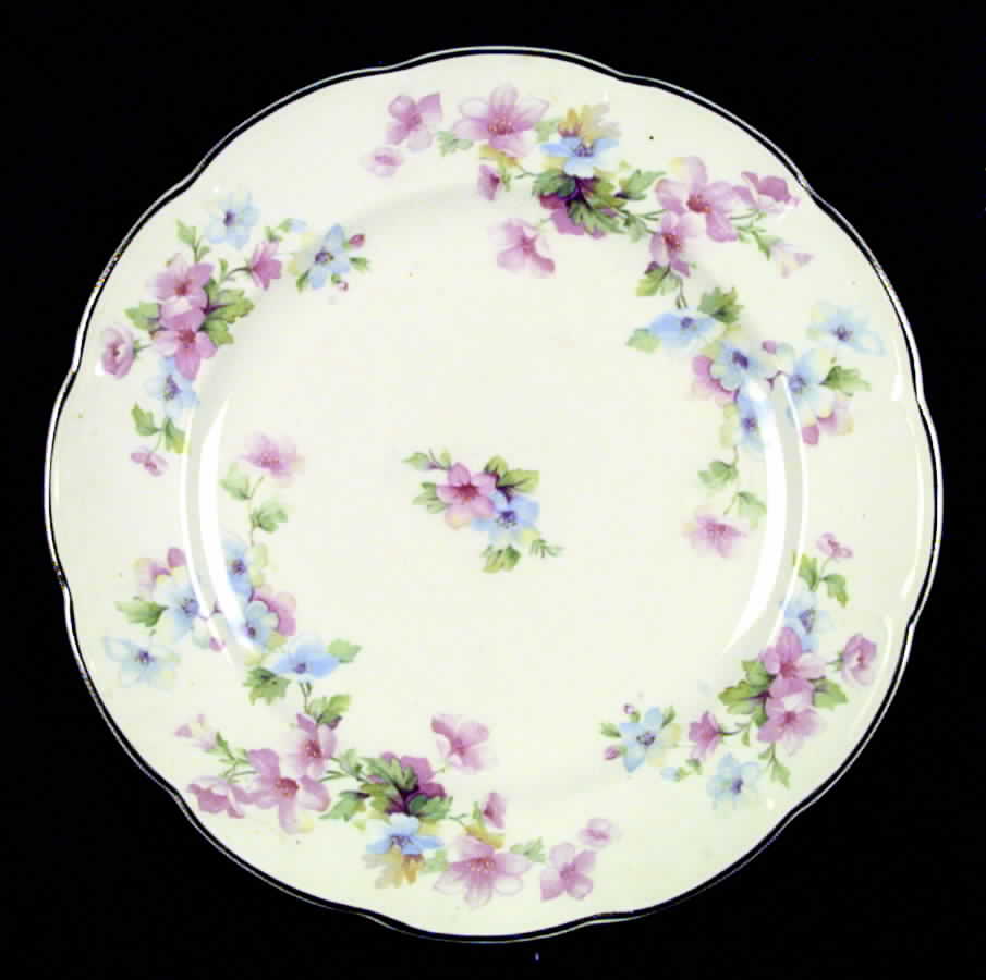 Pasadena Dinner Plate by Limoges-American-1