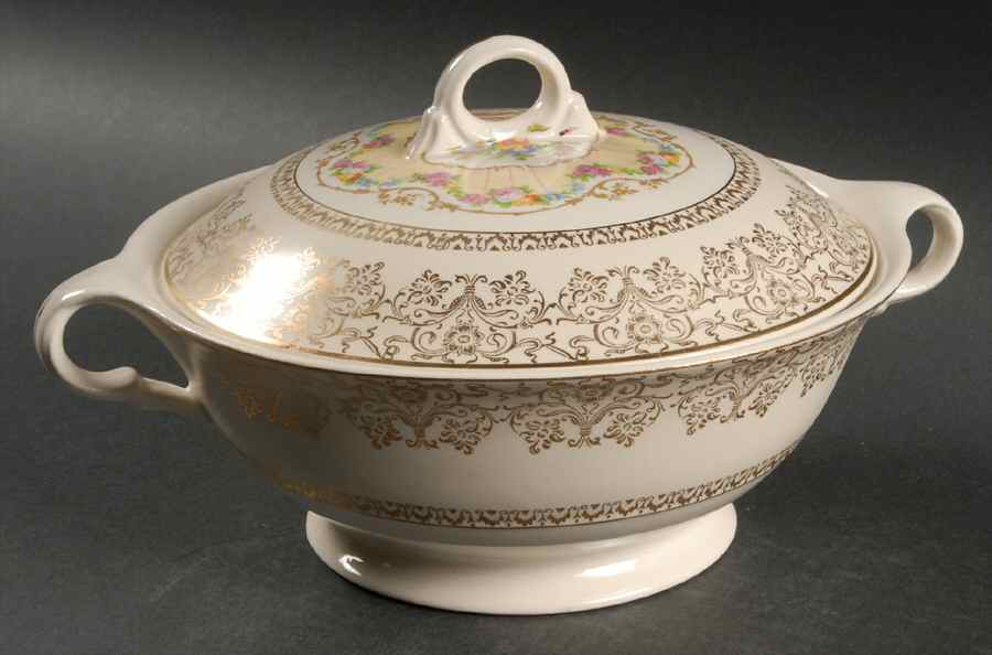 Royal Delight Round Covered Vegetable by Limoges-American-1