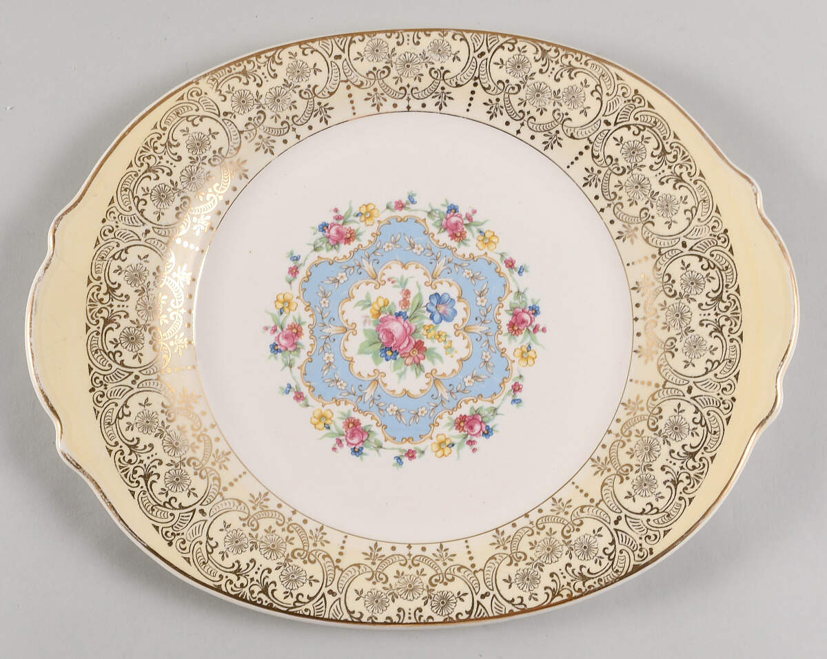 Royal Lyric 12" Oval Serving Platter by Limoges-American-1