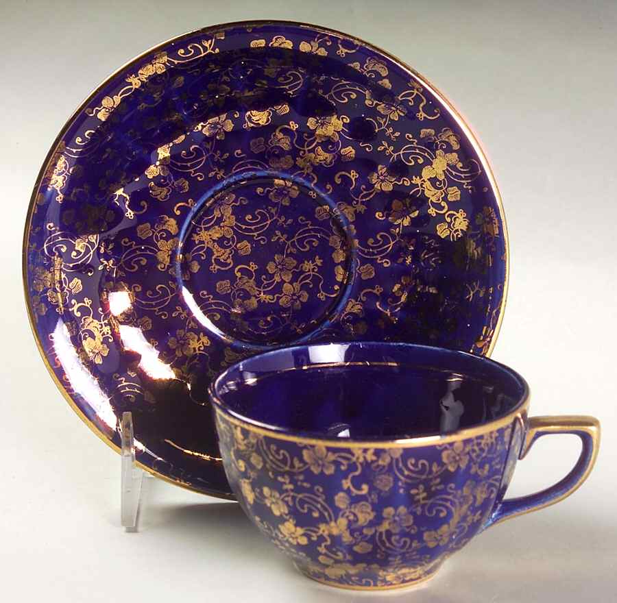 LIA48 Flat Cup & Saucer Set by Limoges-American-1