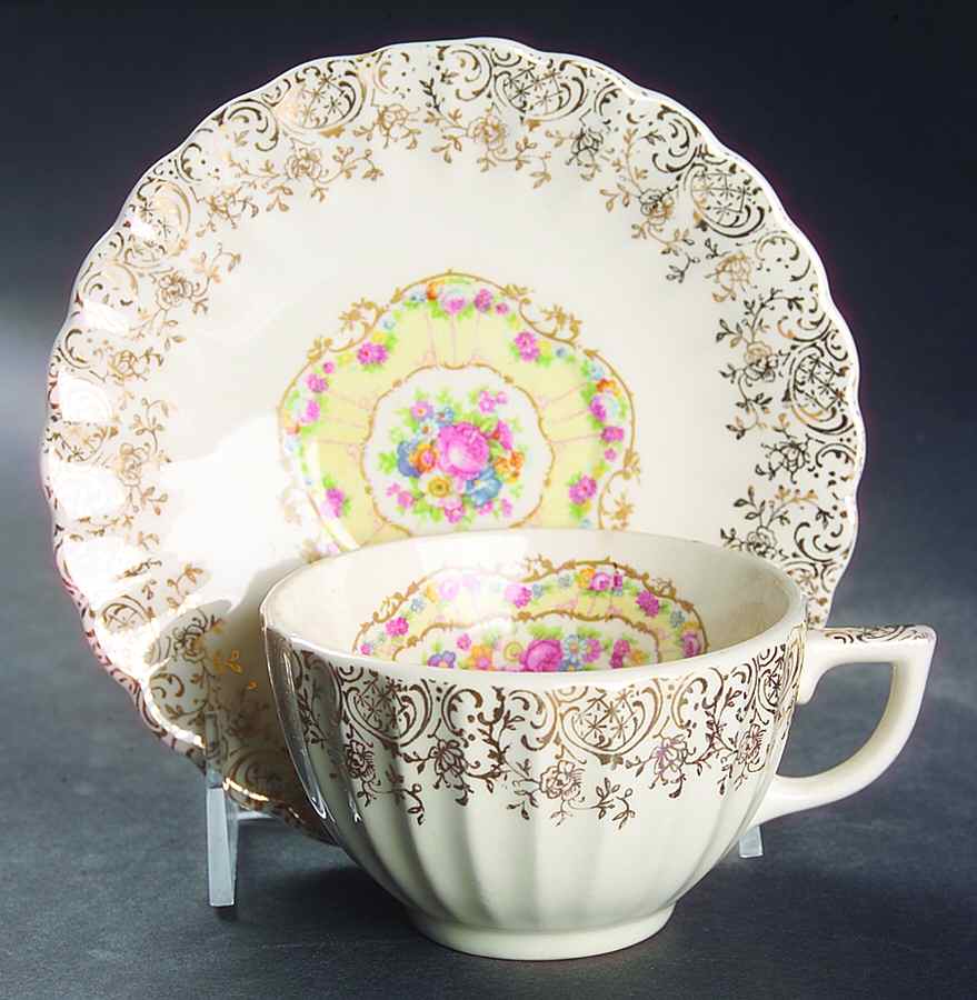 Toledo Delight White Flat Cup & Saucer Set by Limoges-American-1