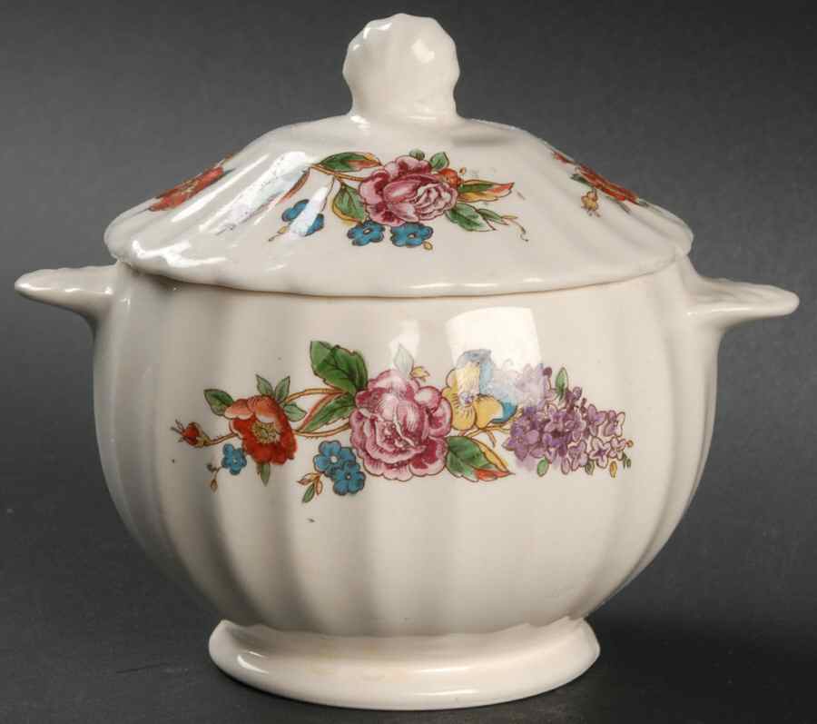 Wales Sugar Bowl & Lid by Limoges-American-1
