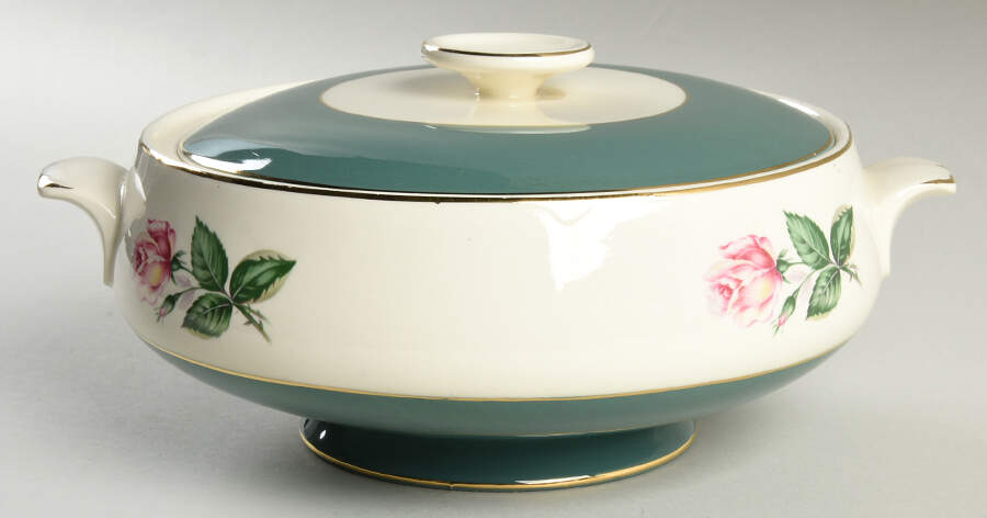 Cameo (Rose Center) Round Covered Vegetable by Lifetime-1