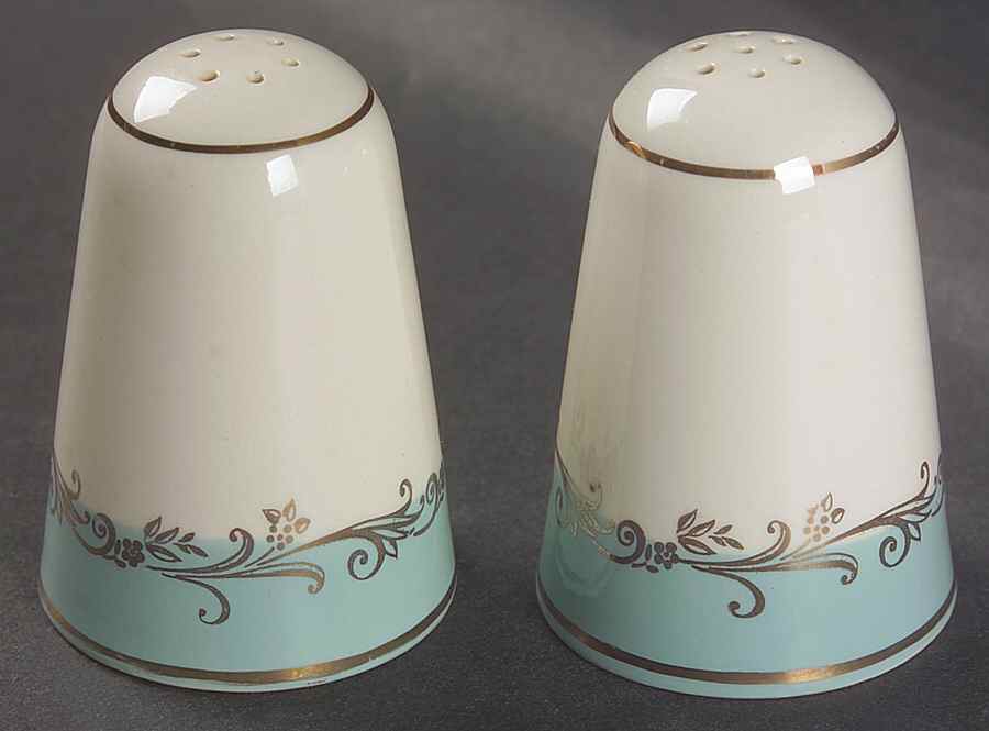Gold Crown Salt & Pepper Set by Lifetime-1