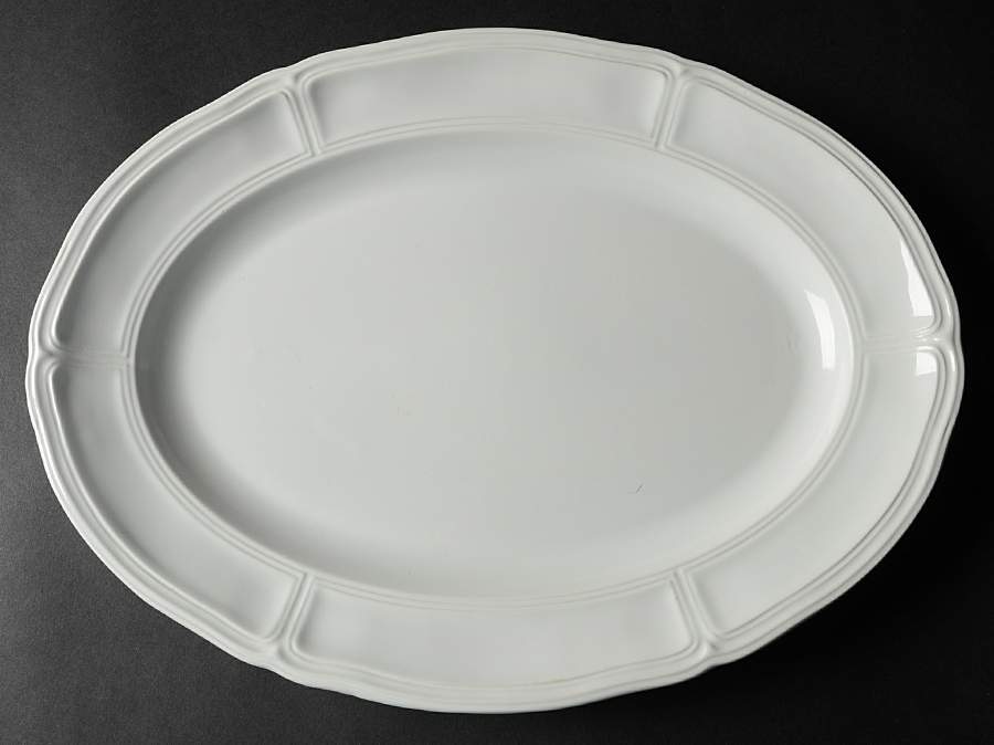 Colonial White 15" Oval Serving Platter by Liberty Hall-1