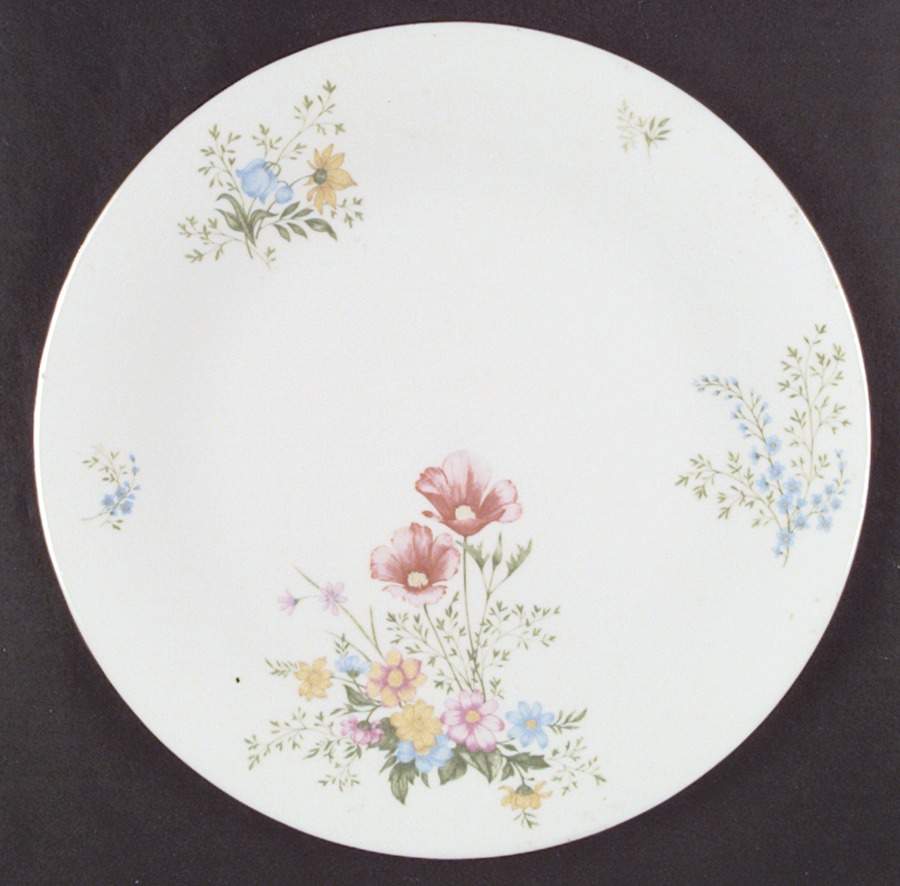 Blooming Dinner Plate by Liling-1