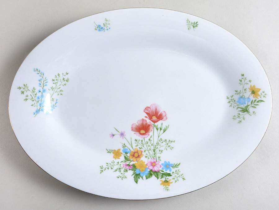 Blooming 14" Oval Serving Platter by Liling-1