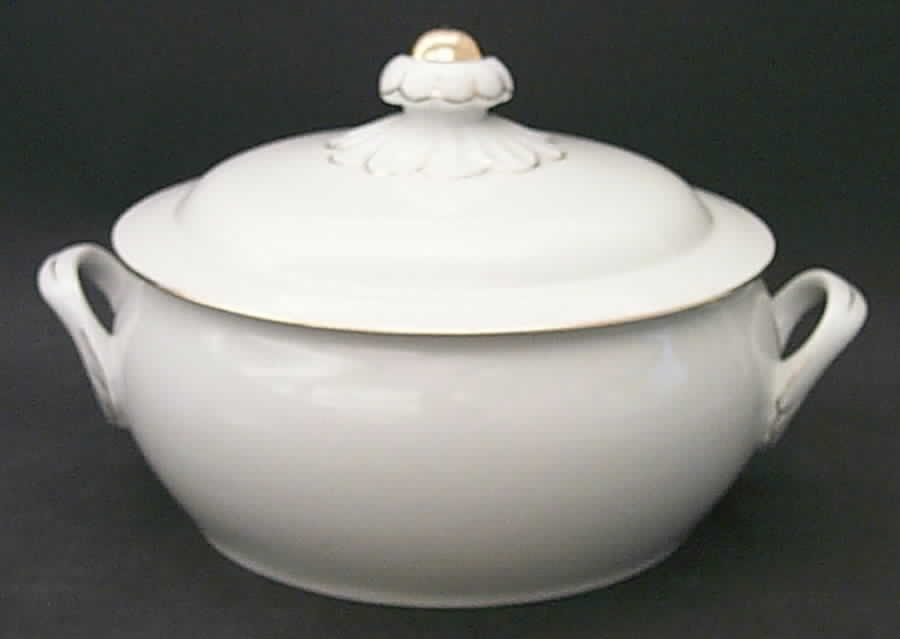 Elegance Round Covered Vegetable by Liling-1