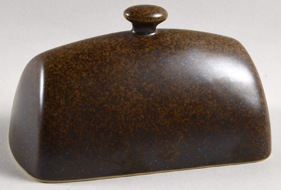 Acorn (Round) Lid for 1/4 Lb Butter by Lindt-Stymeist-1