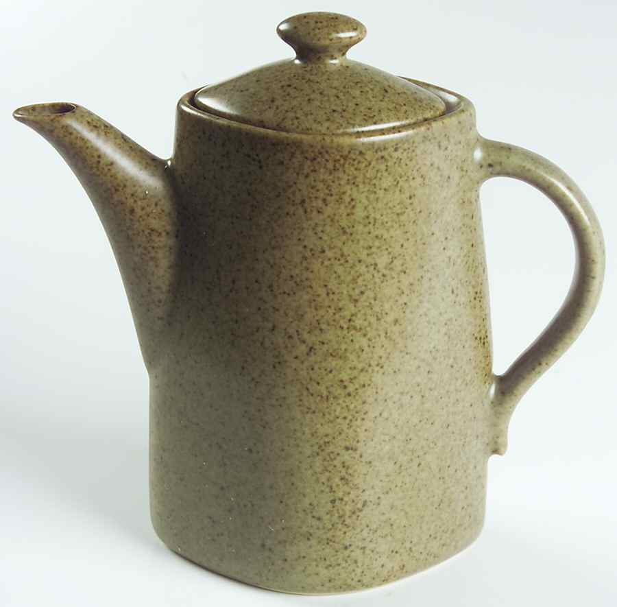 Acorn (Round) Creamer & Lid by Lindt-Stymeist-1