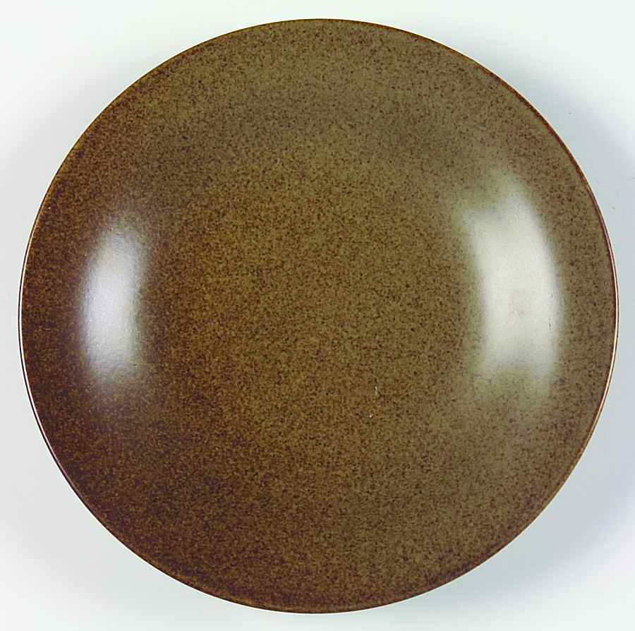 Acorn (Round) Salad Plate by Lindt-Stymeist-1