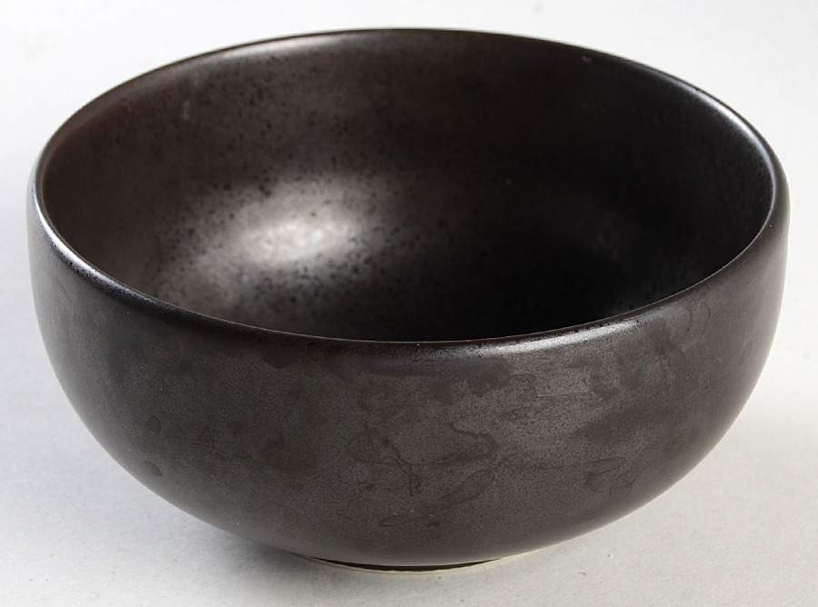 Coal (Round) Dessert Bowl by Lindt-Stymeist-1