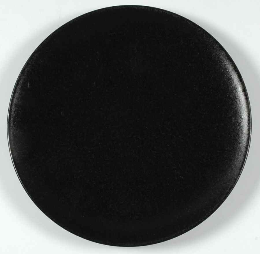 Coal (Round) Dinner Plate by Lindt-Stymeist-1