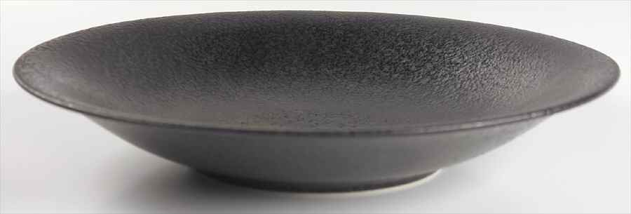 Coal (Round) 12" Deep Round Platter by Lindt-Stymeist-1