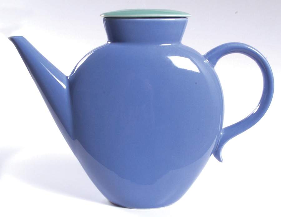 Colorways Oval Teapot & Lid by Lindt-Stymeist-1