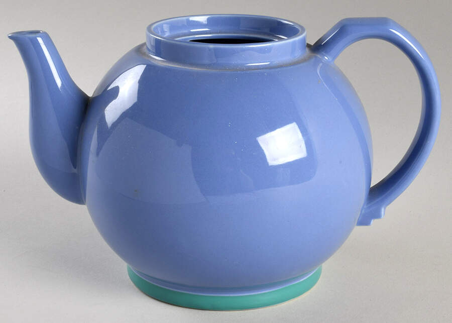 Colorways Teapot No Lid by Lindt-Stymeist-1
