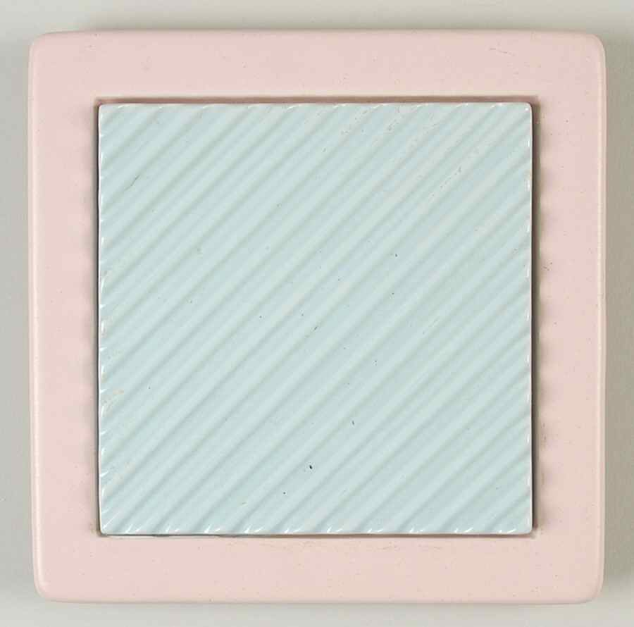 Colorways Trivet by Lindt-Stymeist-1