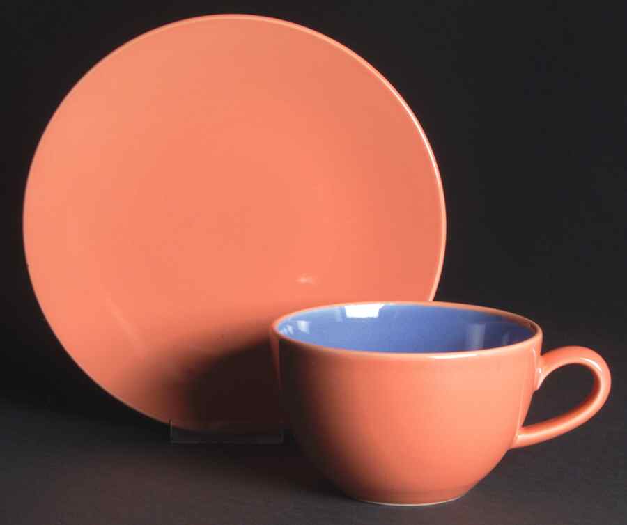 Colorways Cafe Au Lait Cup & Saucer by Lindt-Stymeist-1