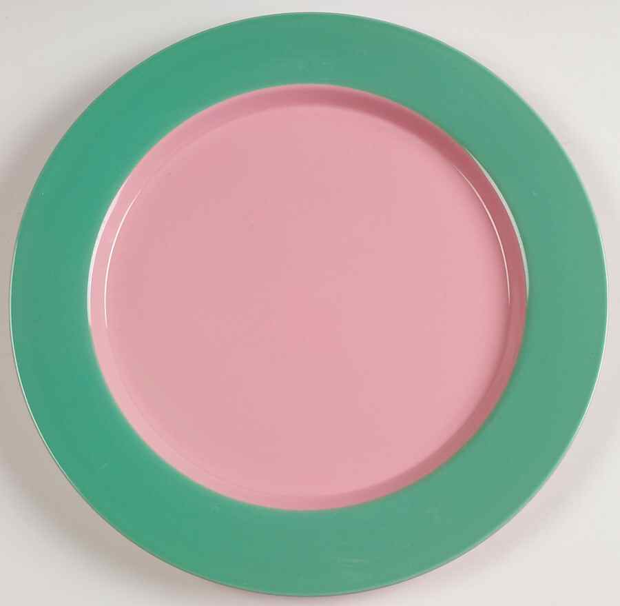 Colorways Dinner Plate by Lindt-Stymeist-1