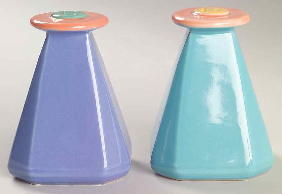 Colorways Salt & Pepper Set by Lindt-Stymeist-1