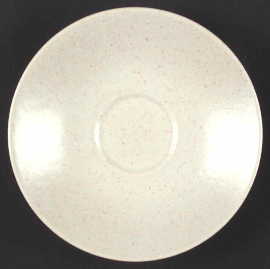 Linen (Round, Matte Textured) Saucer by Lindt-Stymeist-1