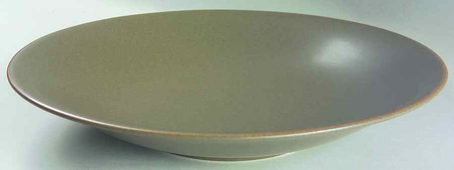 Sage (Round) Deep Round Platter by Lindt-Stymeist-1