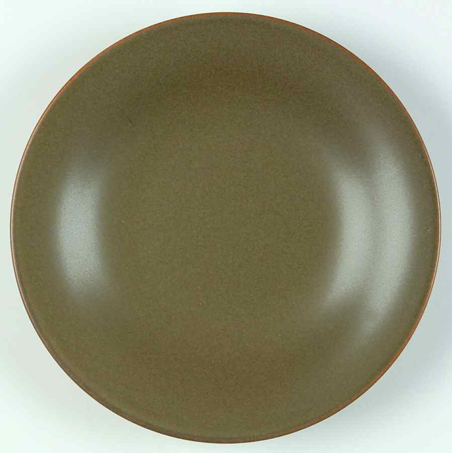 Sage (Round) Salad Plate by Lindt-Stymeist-1