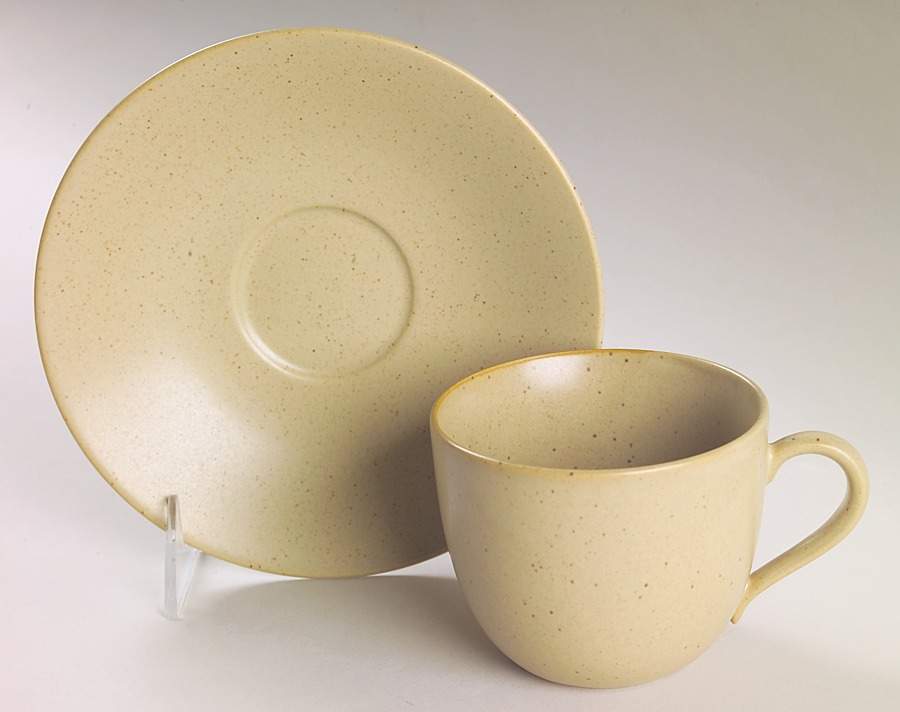 Sand (Round) Flat Cup & Saucer Set by Lindt-Stymeist-1