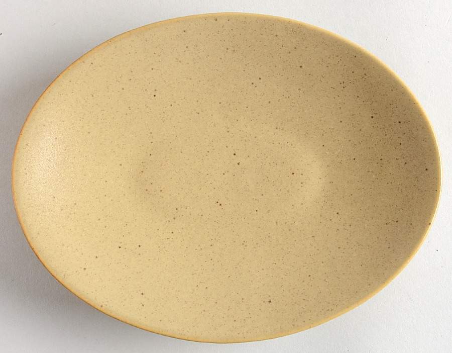 Sand (Round) Soap Dish by Lindt-Stymeist-1