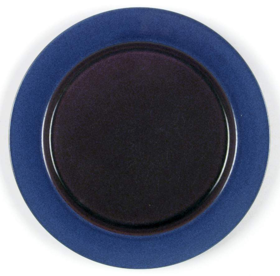 Yo Han Cobalt Blue and Mahogany Dinner Plate by Lindt-Stymeist-1