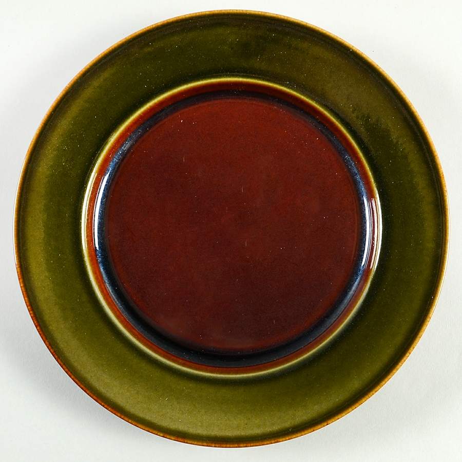 Yo Han Olive Green and Mahogany Salad Plate by Lindt-Stymeist-1