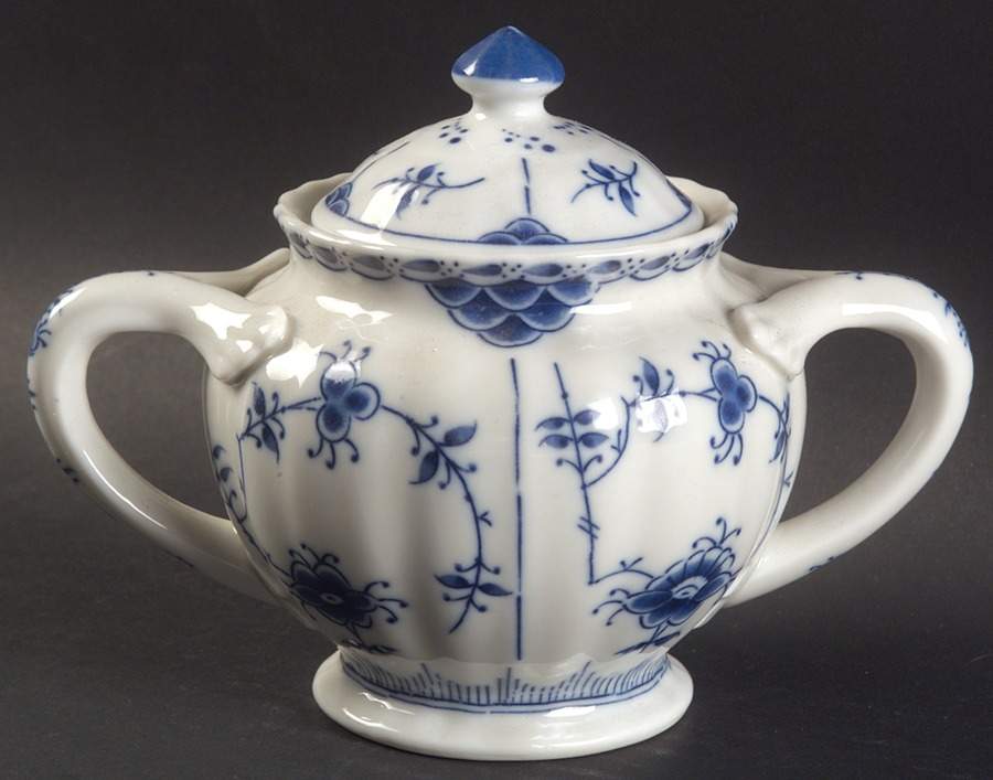 Blue Fjord (Smooth) Sugar Bowl & Lid by Lipper & Mann (L & M)-1