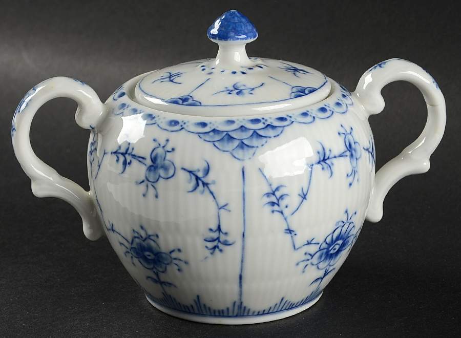 Blue Fjord (Smooth) Sugar Bowl & Lid by Lipper & Mann (L & M)-1