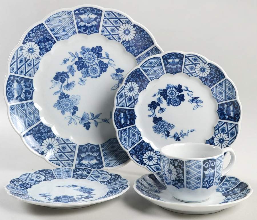 Blue Imari (L & M) 5 Piece Place Setting by Lipper & Mann (L & M)-1
