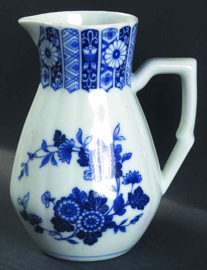 Blue Imari (L & M) 16 Oz Pitcher by Lipper & Mann (L & M)-1
