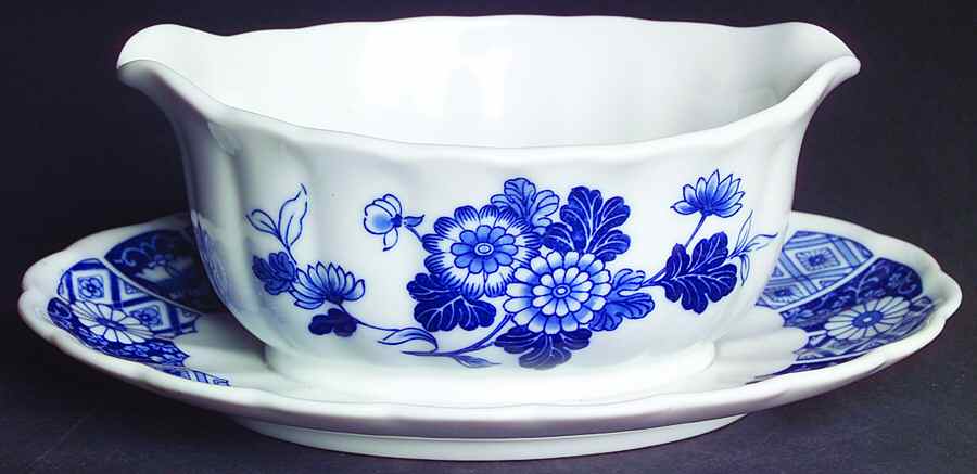 Blue Imari (L & M) Gravy Boat with Attached Underplate by Lipper & Mann (L & M)-1