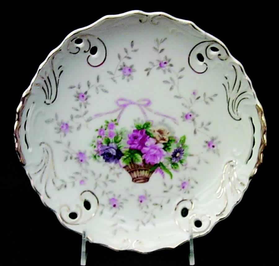 Bristol Gardens Bon Bon by Lipper & Mann (L & M)-1