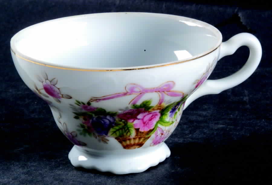 Bristol Gardens Footed Cup by Lipper & Mann (L & M)-1