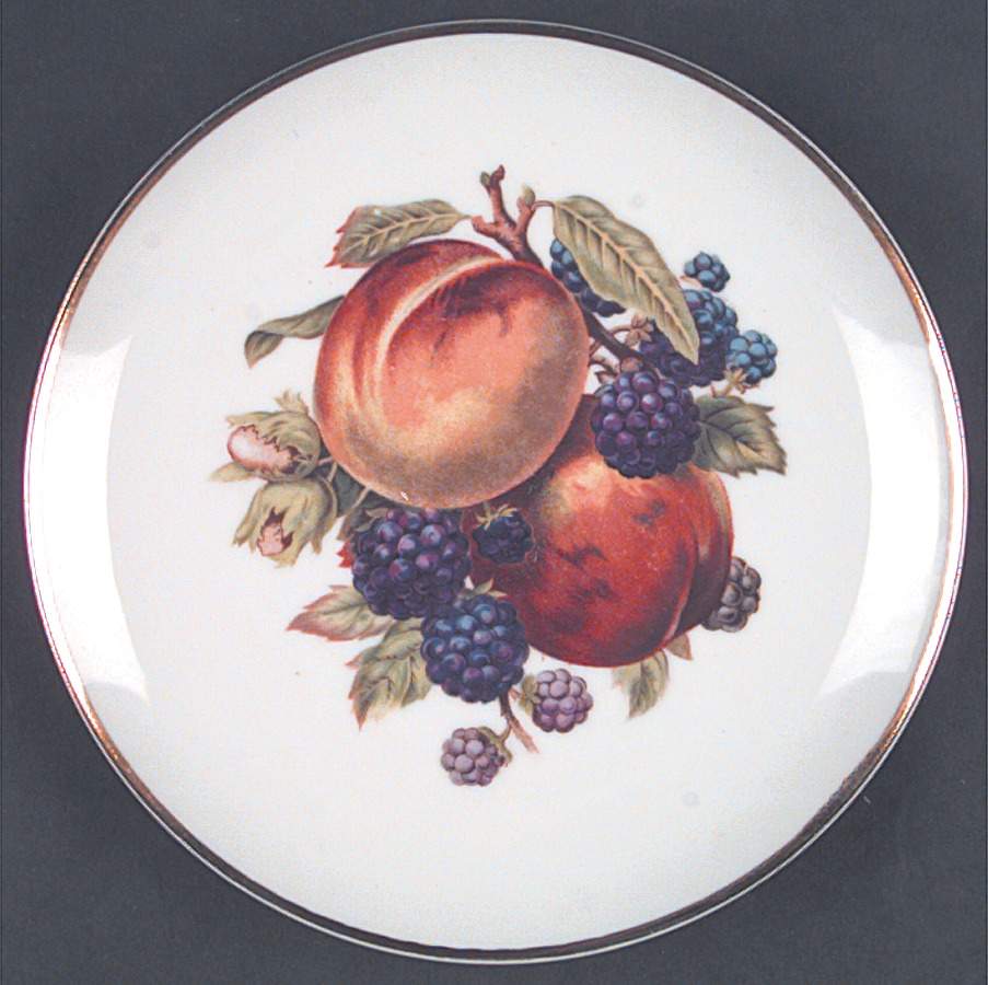 Continental Fruit Salad Plate by Lipper & Mann (L & M)-1