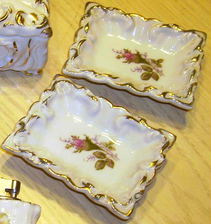 Pompadour Rose (Gold Trim) 3" Rectangular Ashtray by Lipper & Mann (L & M)-1