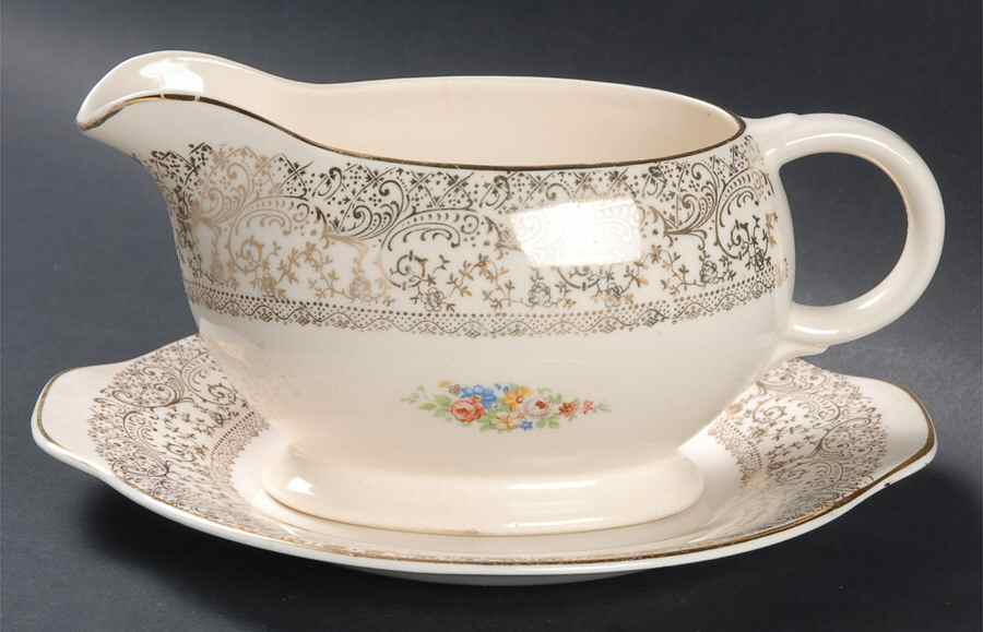 Parisian Center Gravy Boat & Underplate/Relish by Lamode (USA)-1