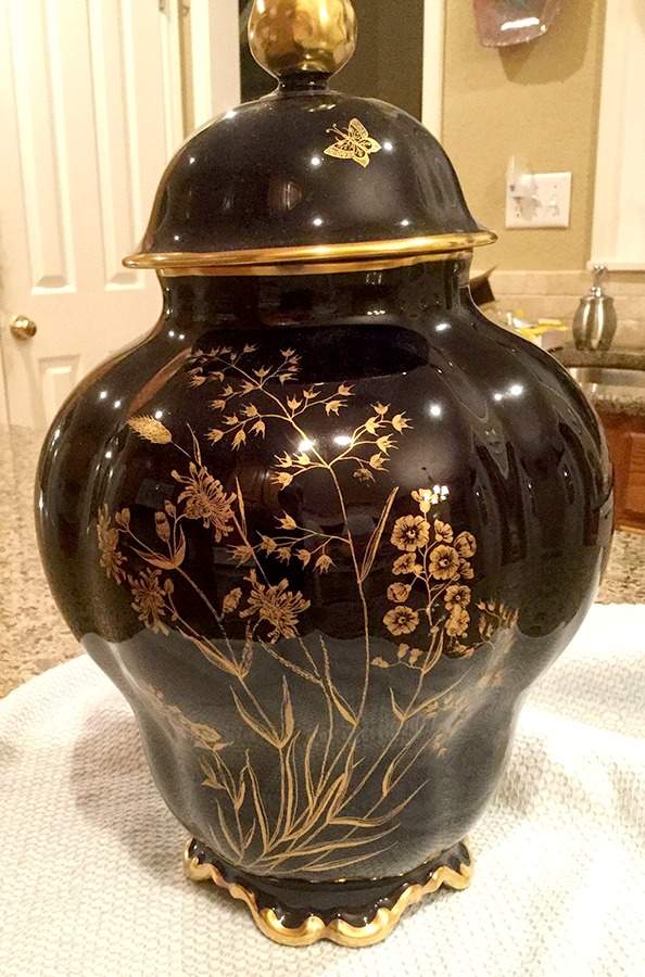 Goldgrases Large Ginger Jar & Lid by Lindner-1