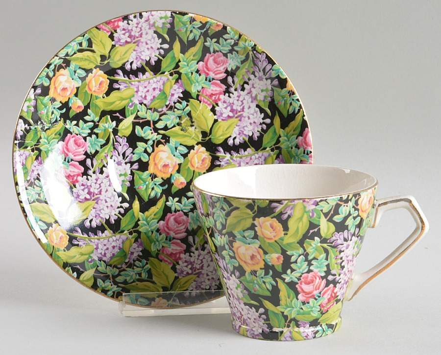 Black Beauty Flat Cup & Saucer Set by Lord Nelson-1